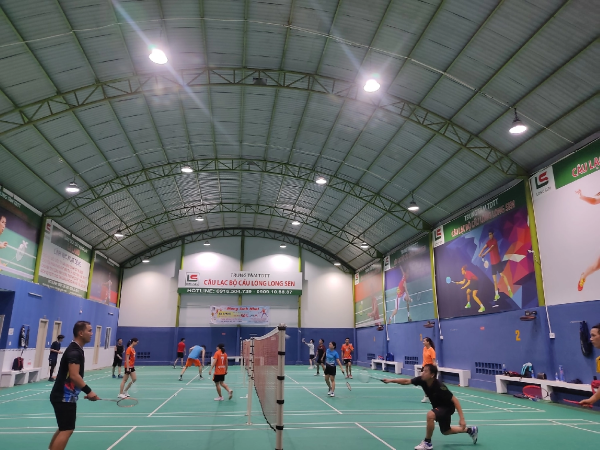 Sân cầu lông quận 2 - Long Sen Badminton