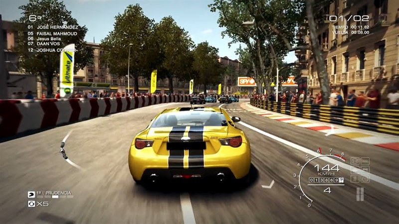 Tối ưu hóa trải nghiệm lái xe cá nhân trong Game Grid Autosport